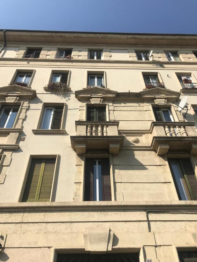 Ferienwohnung Stanza Privata Con Bagno A 15 Minuti Da Duomo Sesto San Giovanni Exterior foto